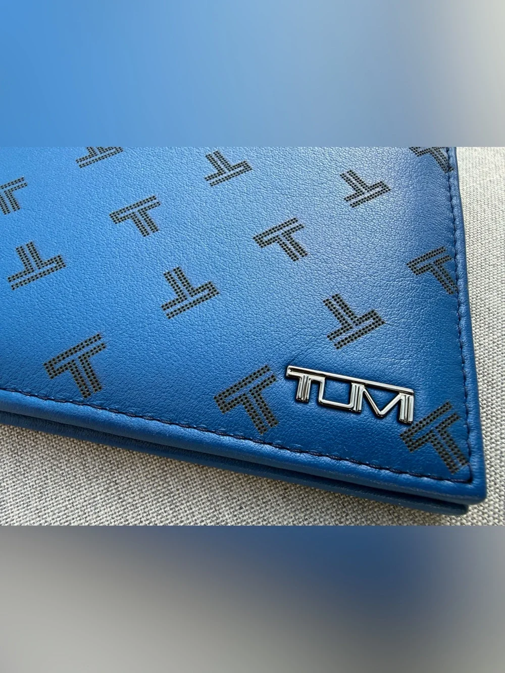 Tumi up sale